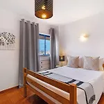 T2 2 Linha Vista Mar Quarteira