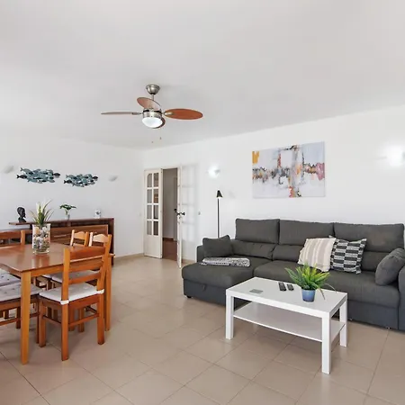 T2 2 Linha Vista Mar Apartment Quarteira