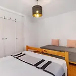 T2 2 Linha Vista Mar קווארטיירה